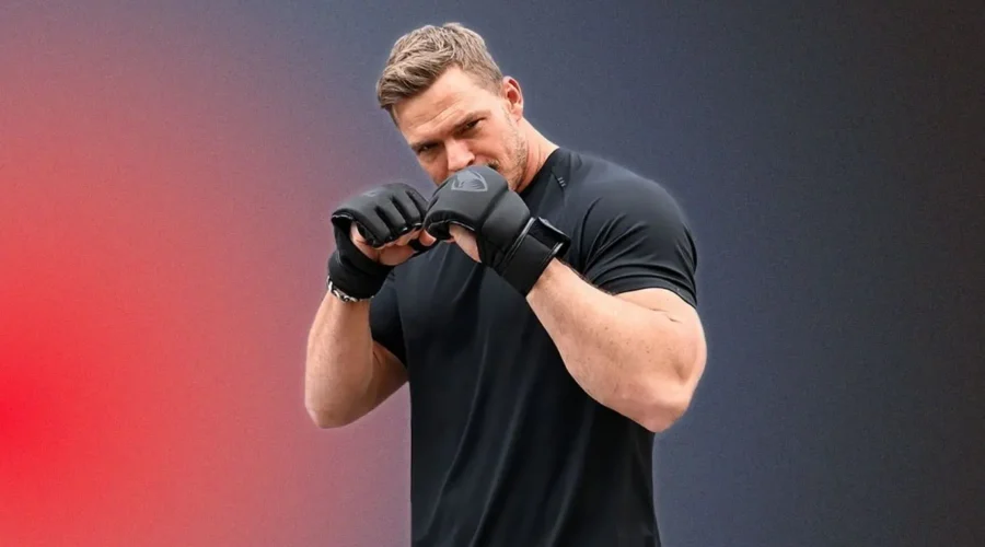 Alan Ritchson Poids