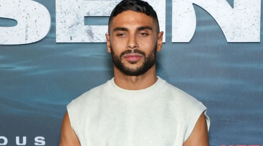 Nassim Lyes Taille