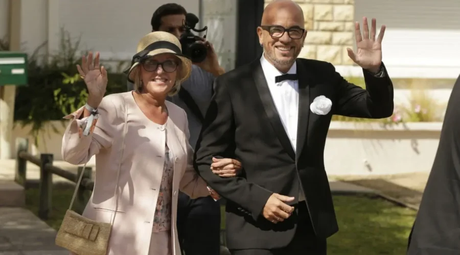 Âge de la Maman de Pascal Obispo